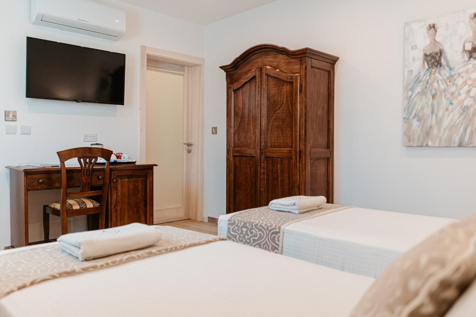 Palazzo Violetta 4*